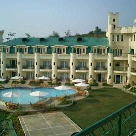Club Bali Suites At Kota Bunga 芝巴纳斯 外观 照片