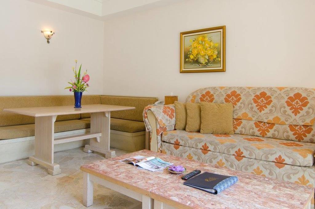 Club Bali Suites At Kota Bunga 芝巴纳斯 外观 照片