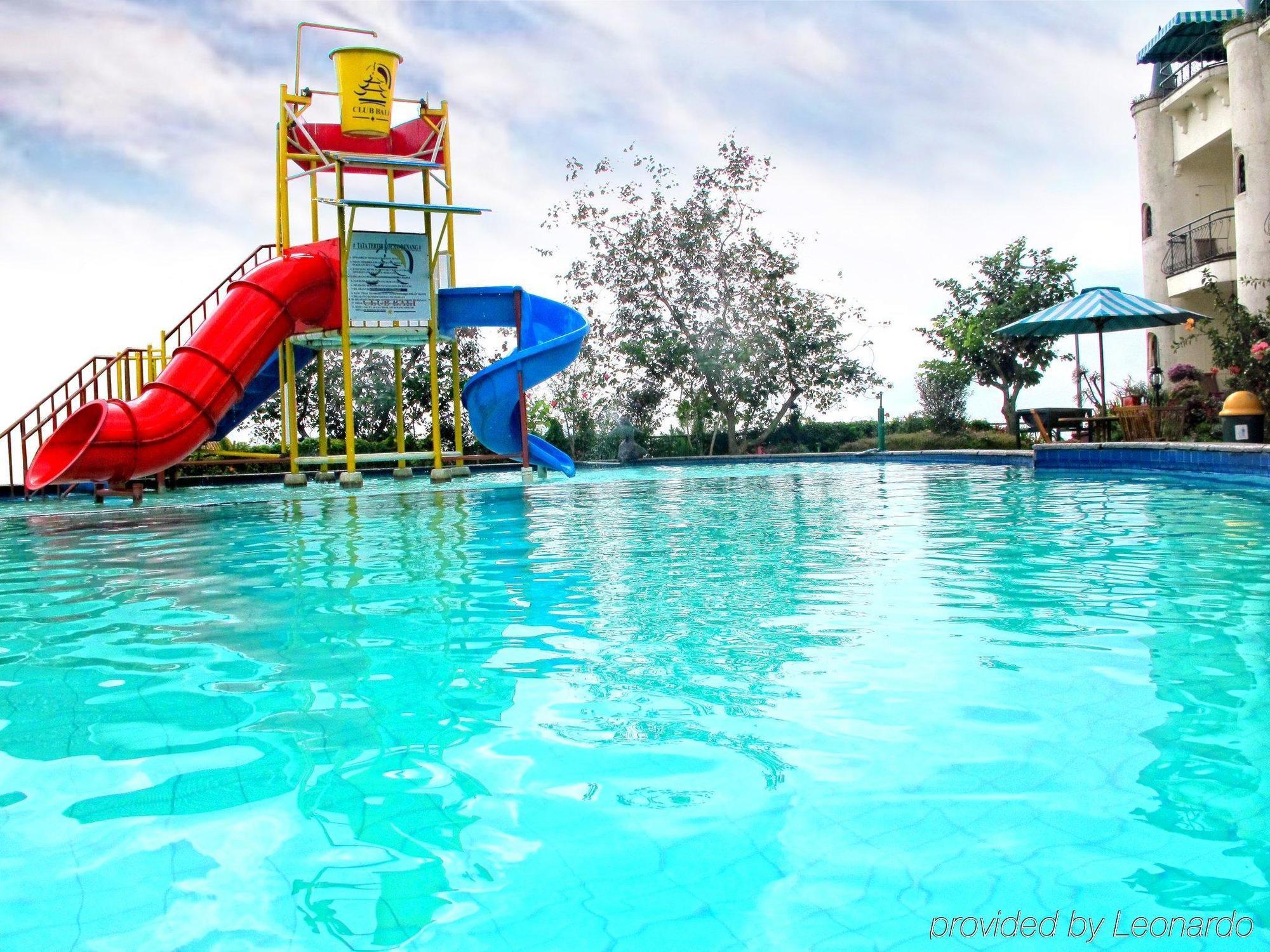 Club Bali Suites At Kota Bunga 芝巴纳斯 外观 照片