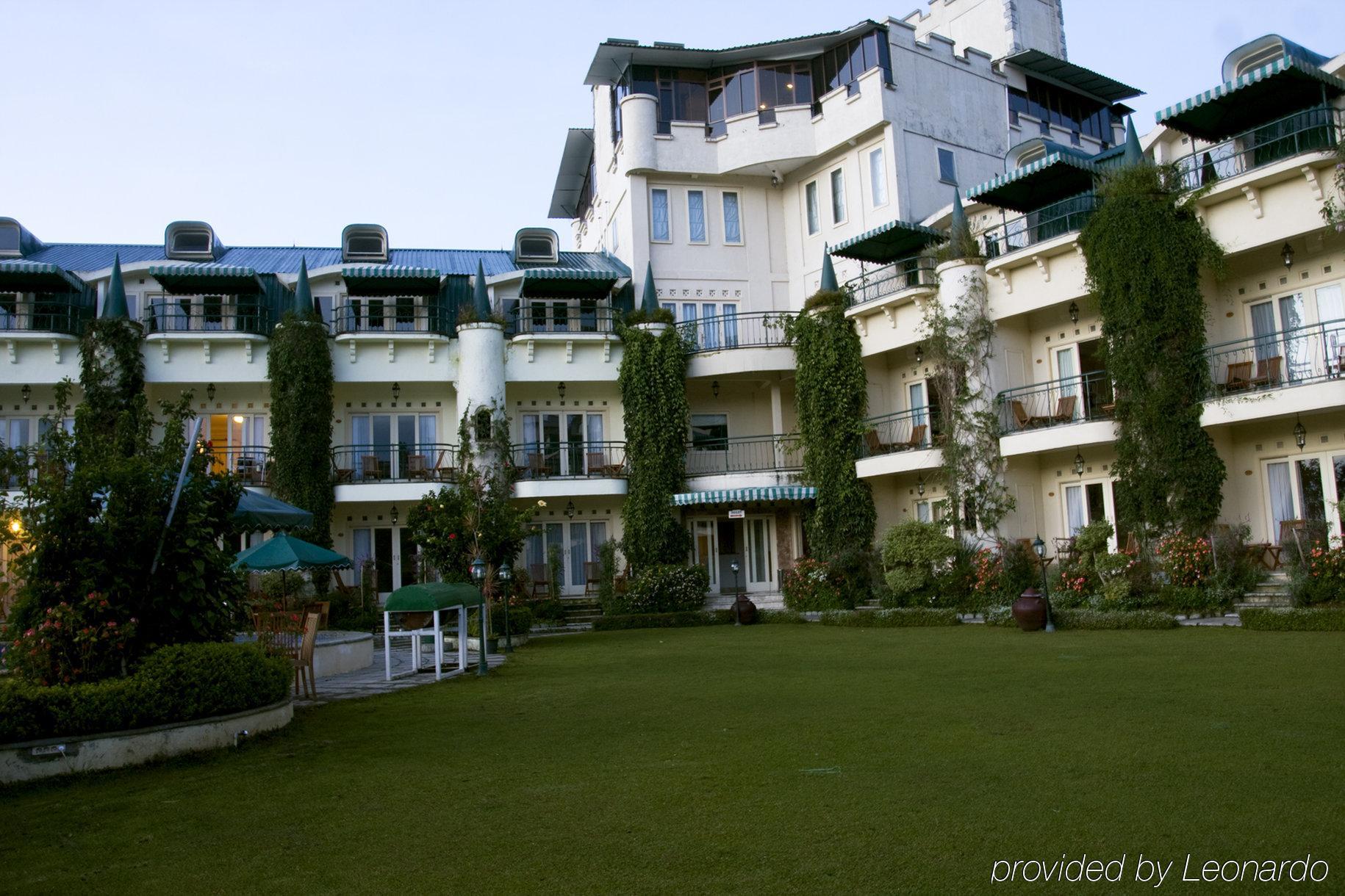 Club Bali Suites At Kota Bunga 芝巴纳斯 外观 照片