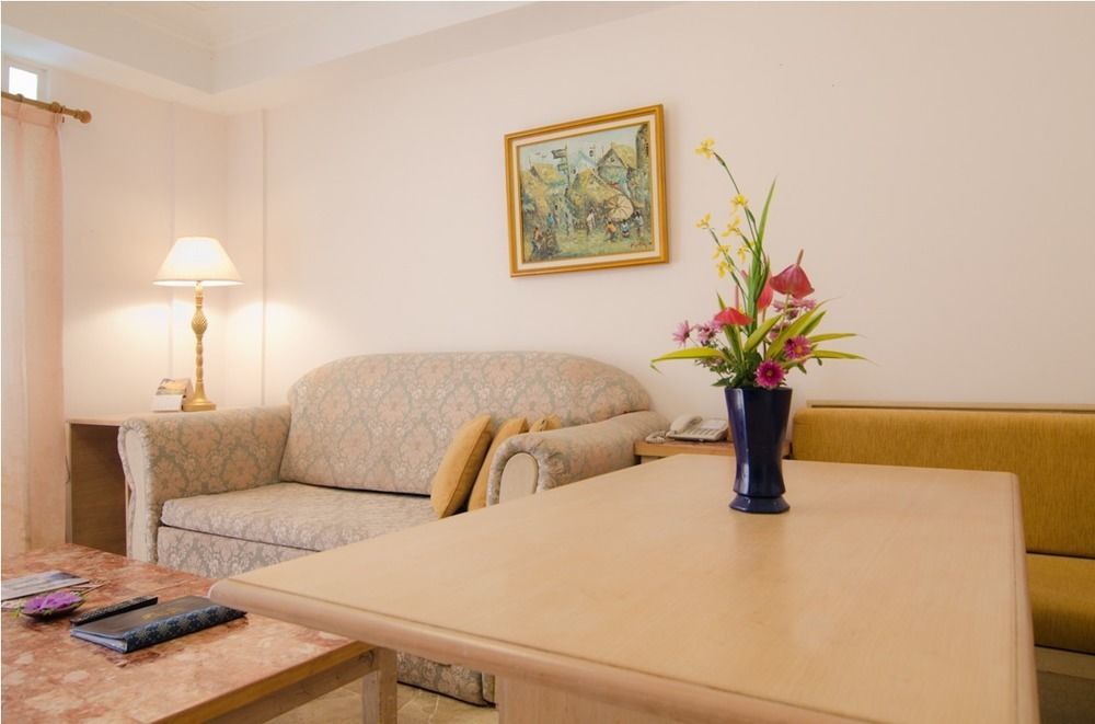 Club Bali Suites At Kota Bunga 芝巴纳斯 外观 照片